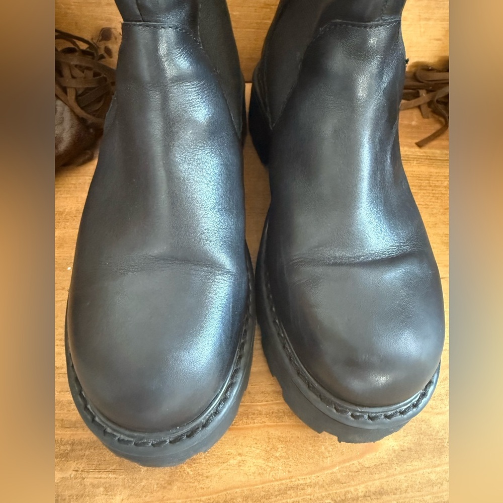 EUC Vagabond COSMO 2.0 Chelsea Black Chunky Boots Size 5 - Picture 7 of 12